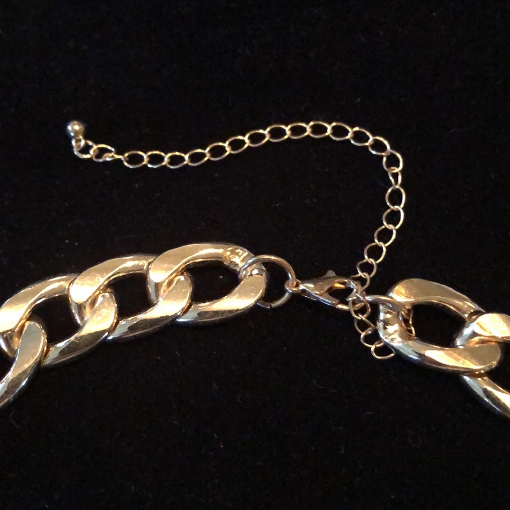 Glorious Large Gold Tone Chain Statement Necklace… - image 3